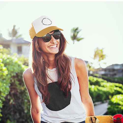 Raising Legends Trucker Cap gold